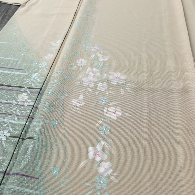 盛夏 絽 付け下げ 正絹 花柄 単衣仕立て 身丈162.5cm 裄丈67cm リサイクル着物 着物 箔 薄物 モダン ベージュ_画像5