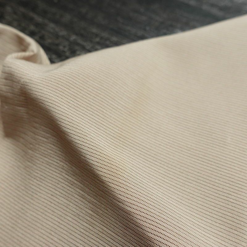 盛夏 絽 付け下げ 正絹 花柄 単衣仕立て 身丈162.5cm 裄丈67cm リサイクル着物 着物 箔 薄物 モダン ベージュ_画像19