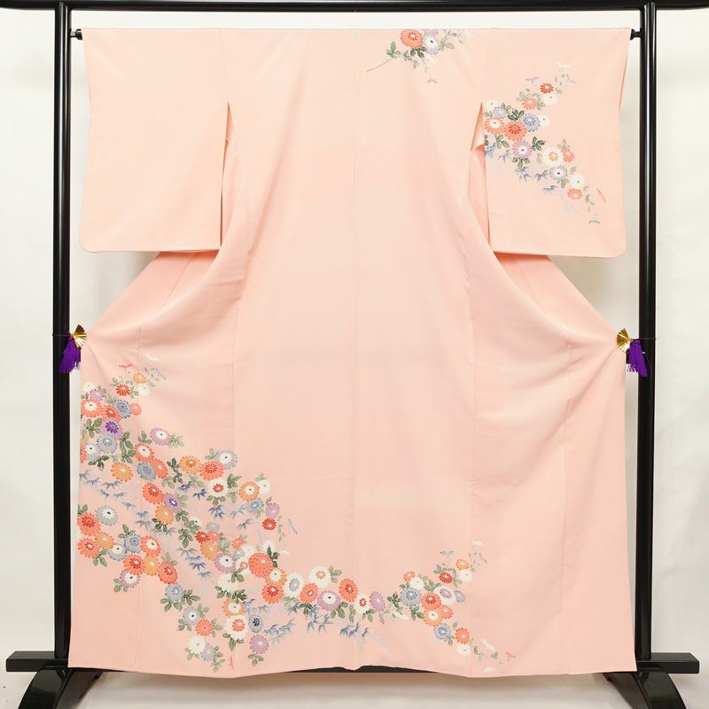 付け下げ 縮緬 一つ紋付き 伊達衿付き 正絹 花柄 袷仕立て 身丈160.5cm 裄丈65.5cm リサイクル着物 着物 入学式 七五三 フォーマル 菊 ピンク_画像1
