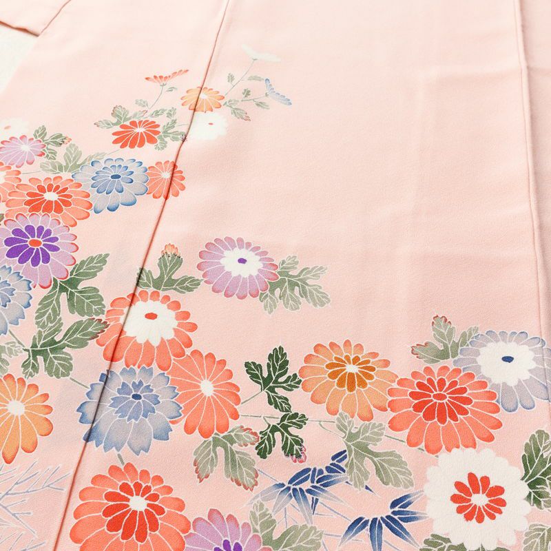 付け下げ 縮緬 一つ紋付き 伊達衿付き 正絹 花柄 袷仕立て 身丈160.5cm 裄丈65.5cm リサイクル着物 着物 入学式 七五三 フォーマル 菊 ピンク_画像5