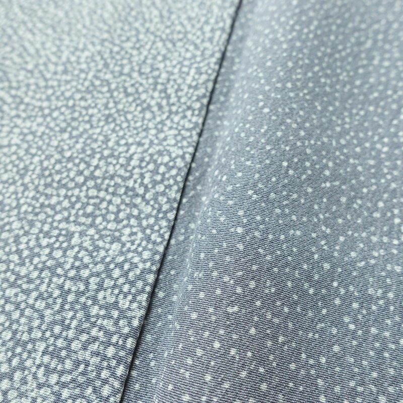 単衣 小紋 良品 縮緬 正絹 その他の柄 単衣仕立て 身丈163cm 裄丈64.5cm リサイクル着物 着物 青・紺_画像8