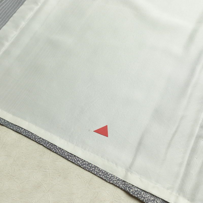 単衣 小紋 良品 縮緬 正絹 その他の柄 単衣仕立て 身丈163cm 裄丈64.5cm リサイクル着物 着物 青・紺_画像19