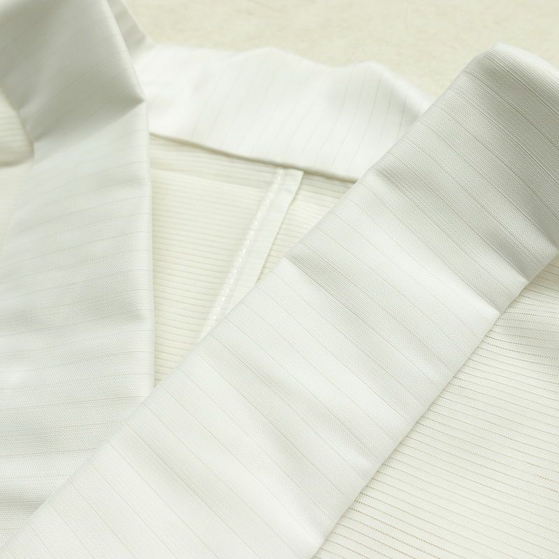 喪服 夏用 夏喪服 美品 絽 落款入り しつけ糸付き 五つ紋付き バチ衿仕立て 正絹 無地 単衣仕立て 身丈172cm 裄丈70cm リサイクル着物 着物 未使用品 黒_画像9