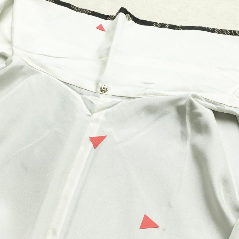 大島紬 証紙なし 正絹 花柄 袷仕立て 身丈155.5cm 裄丈63cm リサイクル着物 着物 黒_画像17