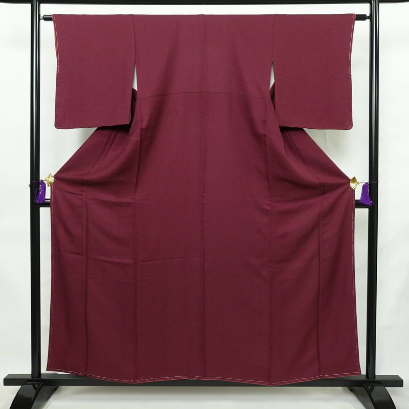 色無地 良品 しつけ糸付き 正絹 無地 袷仕立て 身丈157cm 裄丈63cm リサイクル着物 着物 お茶会 シンプル 紫・藤色_画像1