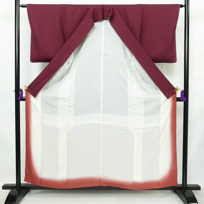 色無地 良品 しつけ糸付き 正絹 無地 袷仕立て 身丈157cm 裄丈63cm リサイクル着物 着物 お茶会 シンプル 紫・藤色_画像3