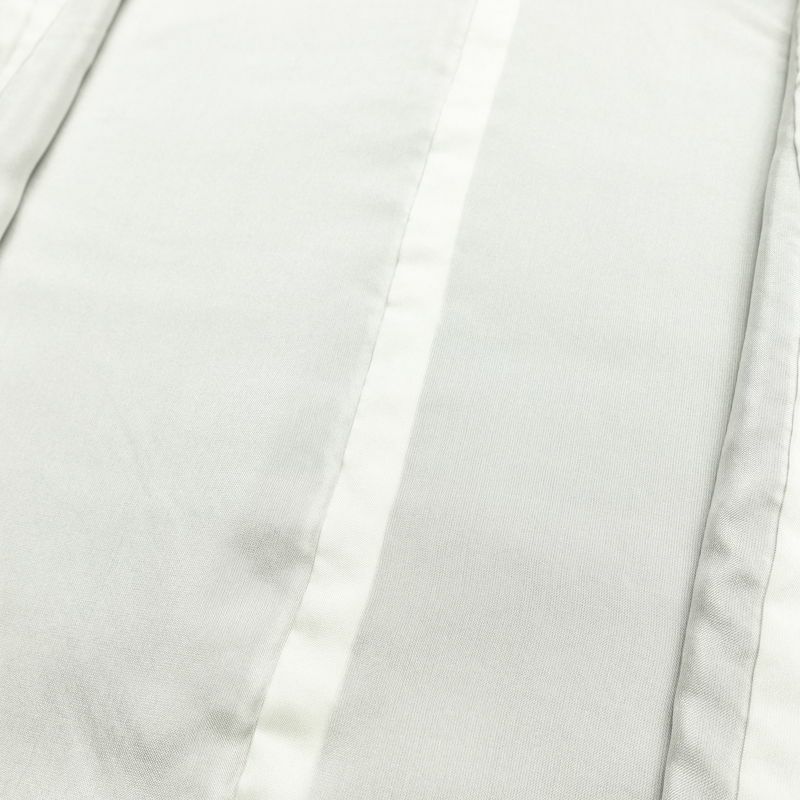 色無地 良品 しつけ糸付き 正絹 無地 袷仕立て 身丈157cm 裄丈63cm リサイクル着物 着物 お茶会 シンプル 紫・藤色_画像16