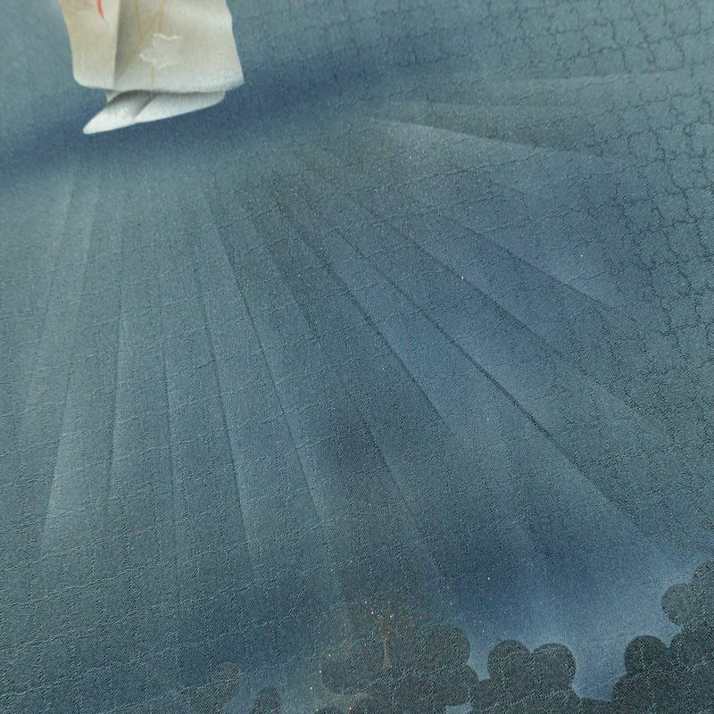 付け下げ 良品 綸子 正絹 人物・動物柄 袷仕立て 身丈154cm 裄丈65.5cm リサイクル着物 着物 箔 青・紺_画像10