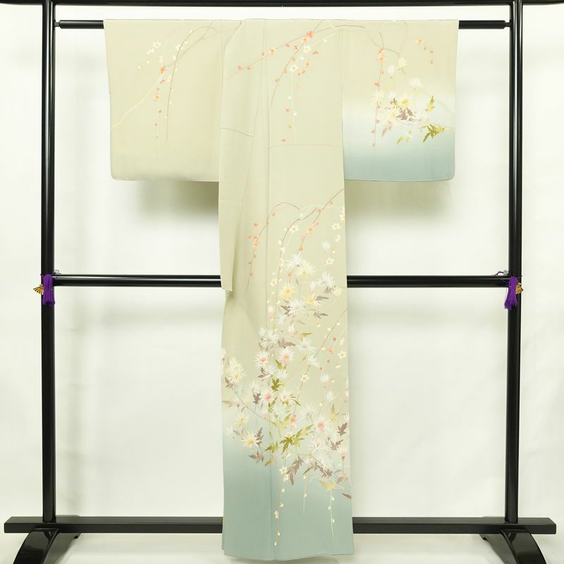 訪問着 良品 落款入り 縮緬 一つ紋付き 正絹 花柄 袷仕立て 身丈157.5cm 裄丈66.5cm リサイクル着物 着物 共八掛 入学式 卒業式 七五三 お宮参り フォーマル 緑・うぐいす色_画像2