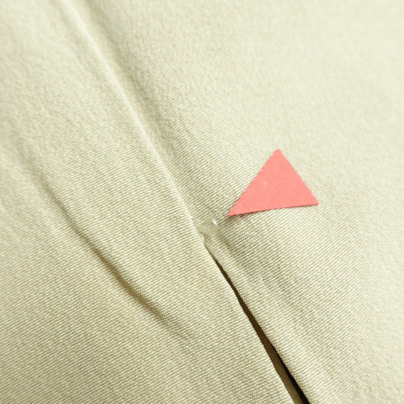 訪問着 良品 落款入り 縮緬 一つ紋付き 正絹 花柄 袷仕立て 身丈157.5cm 裄丈66.5cm リサイクル着物 着物 共八掛 入学式 卒業式 七五三 お宮参り フォーマル 緑・うぐいす色_画像15