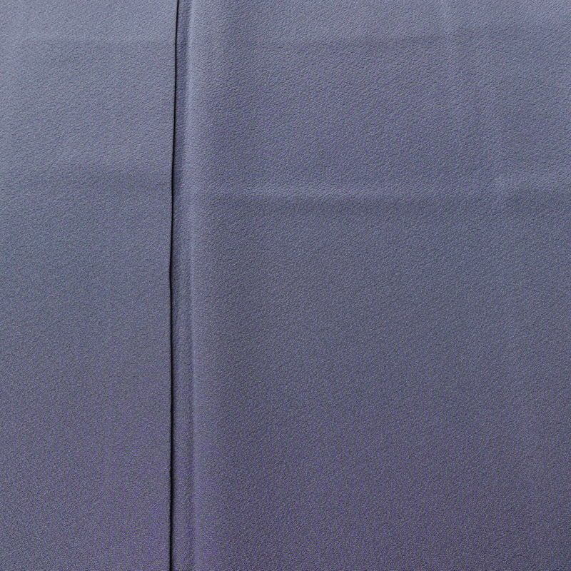 色無地 縮緬 一つ紋付き 正絹 無地 袷仕立て 身丈159cm 裄丈64.5cm リサイクル着物 着物 共八掛 お茶会 竜胆色 紫・藤色_画像6