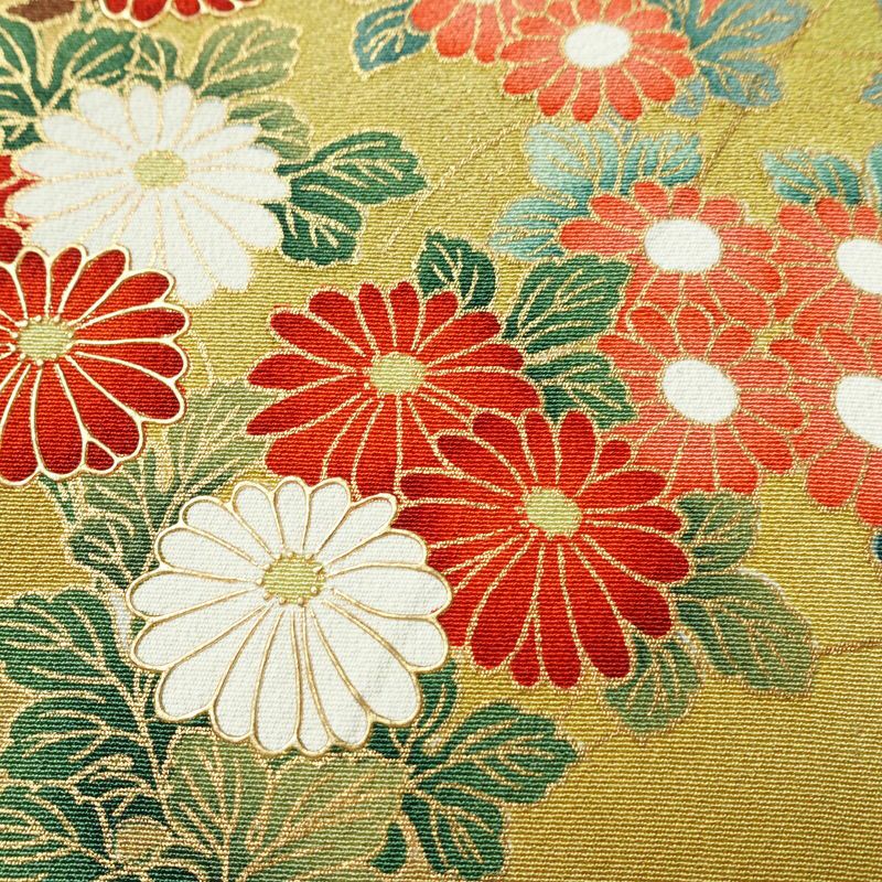 振袖 縮緬 正絹 古典柄 袷仕立て 洒落紋付き 身丈166cm 裄丈68.5cm リサイクル着物 着物 箔 金彩 成人式 二十歳 二十歳の集い パーティー フォーマル 松 菊 桜 緑・うぐいす色_画像9