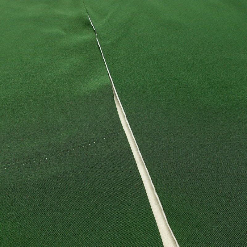 振袖 縮緬 正絹 古典柄 袷仕立て 洒落紋付き 身丈166cm 裄丈68.5cm リサイクル着物 着物 箔 金彩 成人式 二十歳 二十歳の集い パーティー フォーマル 松 菊 桜 緑・うぐいす色_画像15