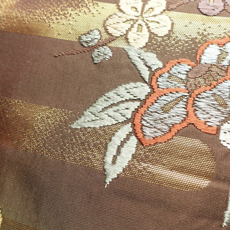 袋帯 六通柄 フォーマル用 正絹 花柄 リサイクル帯 帯 箔 入学式 卒業式 結婚式 七五三 お宮参り 菊 多色使い_画像5