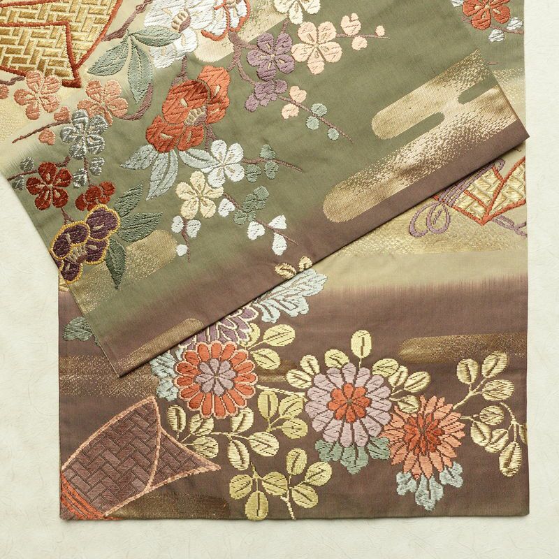 袋帯 六通柄 フォーマル用 正絹 花柄 リサイクル帯 帯 箔 入学式 卒業式 結婚式 七五三 お宮参り 菊 多色使い_画像13