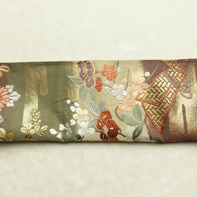 袋帯 六通柄 フォーマル用 正絹 花柄 リサイクル帯 帯 箔 入学式 卒業式 結婚式 七五三 お宮参り 菊 多色使い_画像15