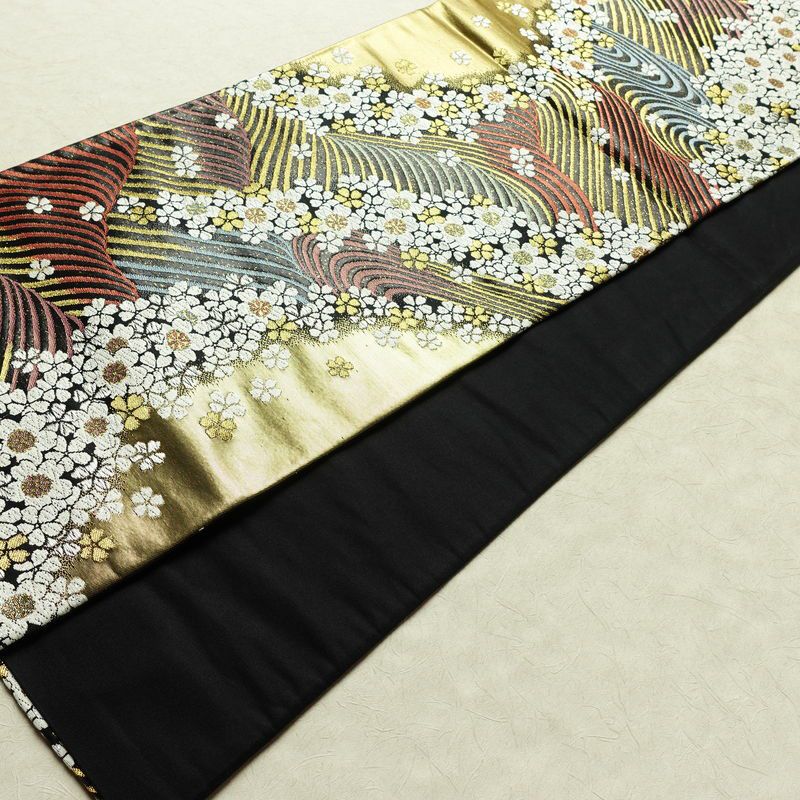 袋帯 六通柄 正絹 花柄 リサイクル帯 帯 引箔 結婚式 成人式 パーティー 華やか 桜 黒_画像8
