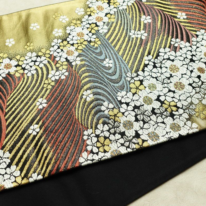 袋帯 六通柄 正絹 花柄 リサイクル帯 帯 引箔 結婚式 成人式 パーティー 華やか 桜 黒_画像10