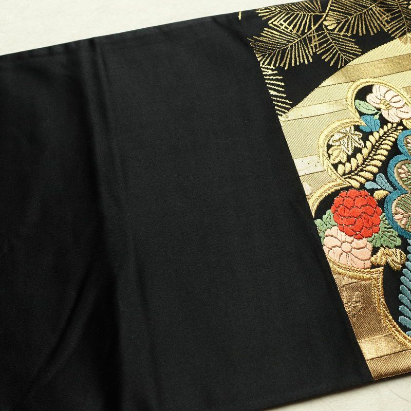 袋帯 六通柄 フォーマル用 正絹 古典柄 リサイクル帯 帯 引箔 金糸 結婚式 パーティー 華やか 松 黒_画像16
