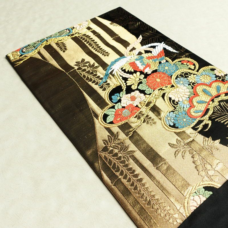 袋帯 六通柄 フォーマル用 正絹 古典柄 リサイクル帯 帯 引箔 金糸 結婚式 パーティー 華やか 松 黒_画像18