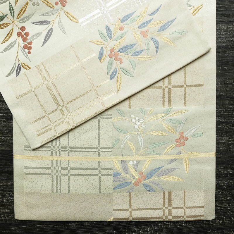 袋帯 六通柄 美品 フォーマル用 正絹 木の葉・植物柄 リサイクル帯 帯 入学式 卒業式 結婚式 七五三 パーティー お宮参り 上品 クリーム_画像14