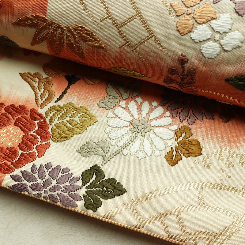 袋帯 六通柄 フォーマル用 正絹 花柄 リサイクル帯 帯 箔 入学式 卒業式 結婚式 パーティー 多色使い_画像8