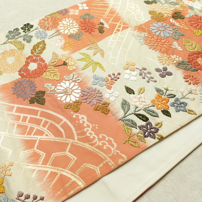 袋帯 六通柄 フォーマル用 正絹 花柄 リサイクル帯 帯 箔 入学式 卒業式 結婚式 パーティー 多色使い_画像12