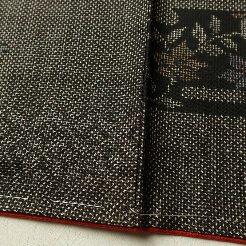 大島紬 古代染色 純泥染 美品 証紙あり しつけ糸付き 正絹 花柄 袷仕立て 身丈158cm 裄丈62.5cm リサイクル着物 着物 茶_画像12