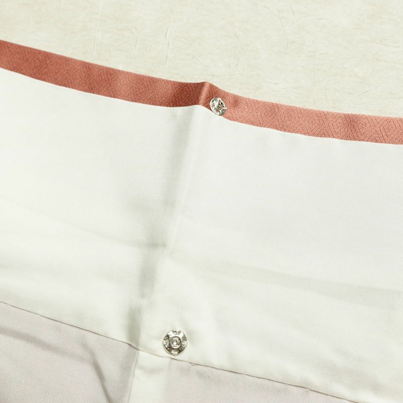 付け下げ 良品 綸子 一つ紋付き トールサイズ 正絹 花柄 袷仕立て 身丈169cm 裄丈68cm リサイクル着物 着物 箔 金彩 入学式 卒業式 結婚式 七五三 パーティー お宮参り フォーマル 菊 ピンク_画像20