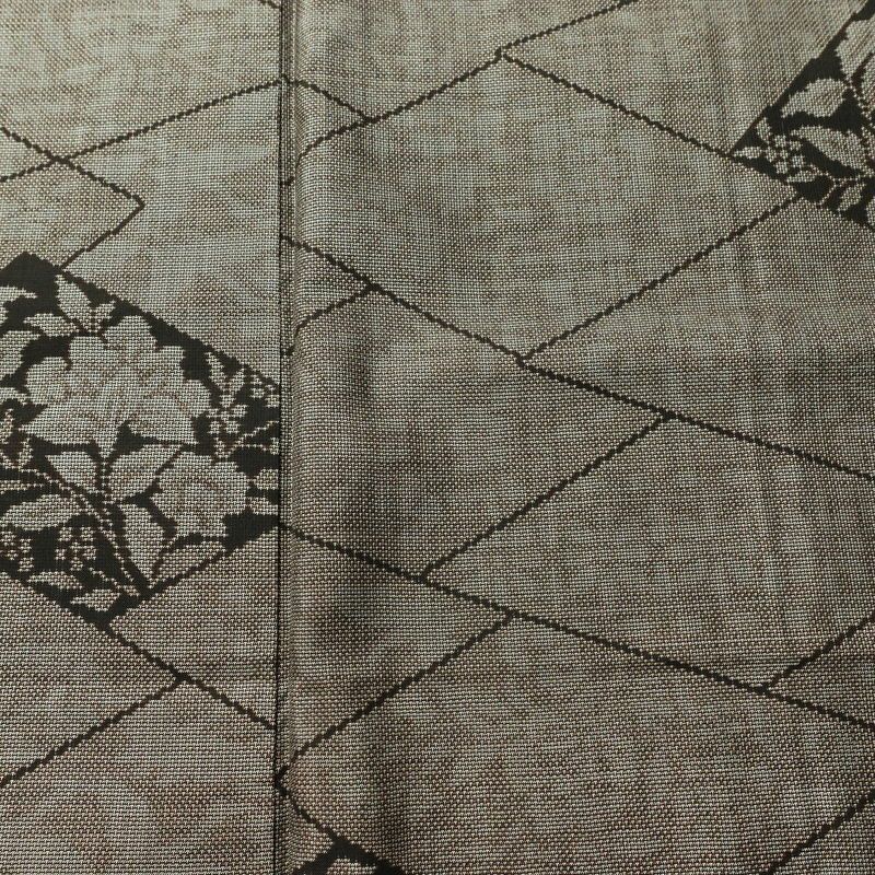 紬 良品 正絹 花柄 袷仕立て 身丈158cm 裄丈64.5cm リサイクル着物 着物 茶_画像6