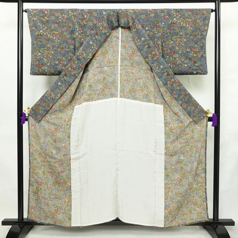 単衣 小紋 良品 縮緬 総柄 正絹 花柄 単衣仕立て 身丈157.5cm 裄丈64cm リサイクル着物 着物 青・紺_画像3
