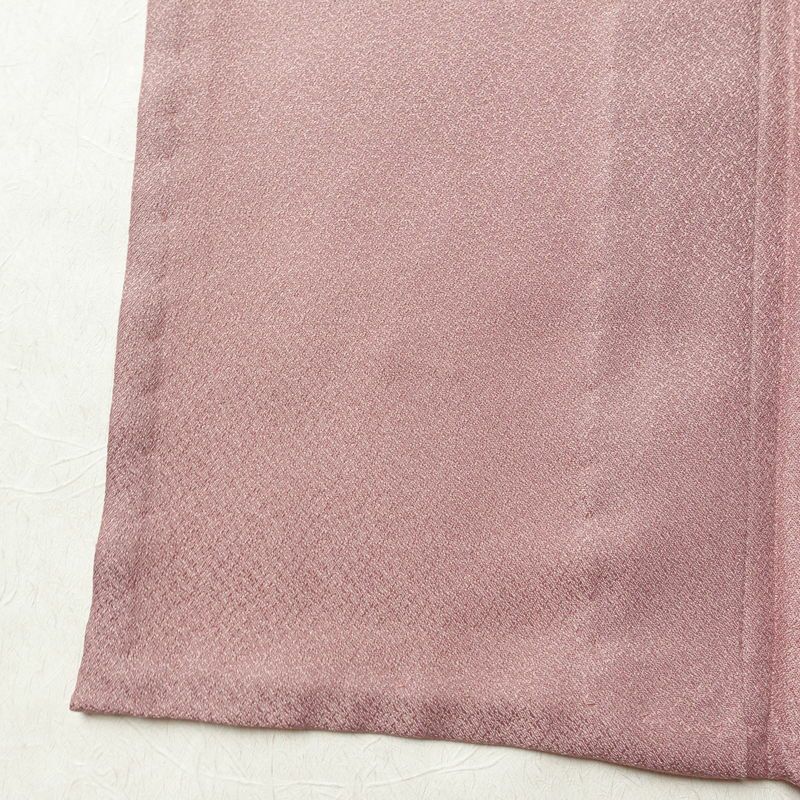 単衣 小紋 美品 しつけ糸付き 飛び柄 ポリエステル 古典柄 単衣仕立て 身丈168cm 裄丈68cm リサイクル着物 着物 シンプル ピンク_画像12