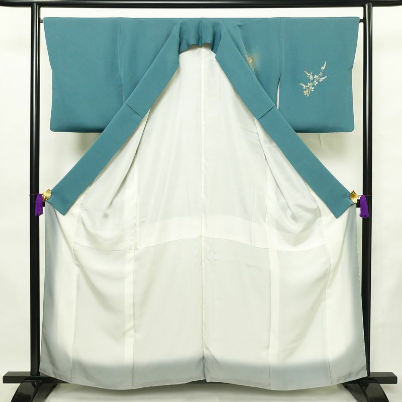 付け下げ 金駒刺繍 絞り 正絹 古典柄 袷仕立て 身丈158.5cm 裄丈65.5cm リサイクル着物 着物 箔 入学式 卒業式 結婚式 パーティー フォーマル 青・紺_画像3