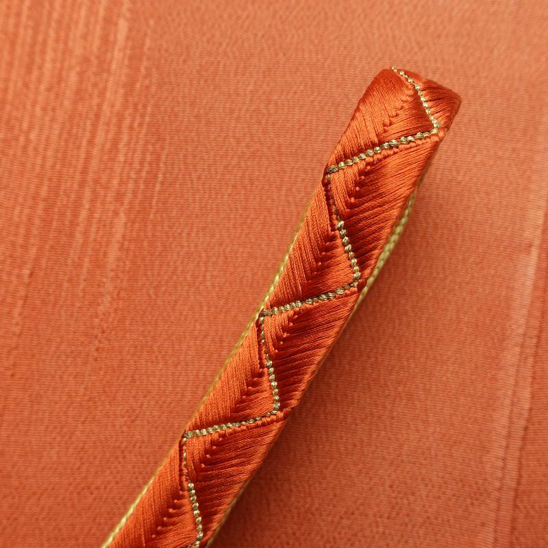 帯揚げ帯締めセット 美品 セット品 縮緬 正絹 幾何学柄・抽象柄 モダン 和装小物 橙_画像2