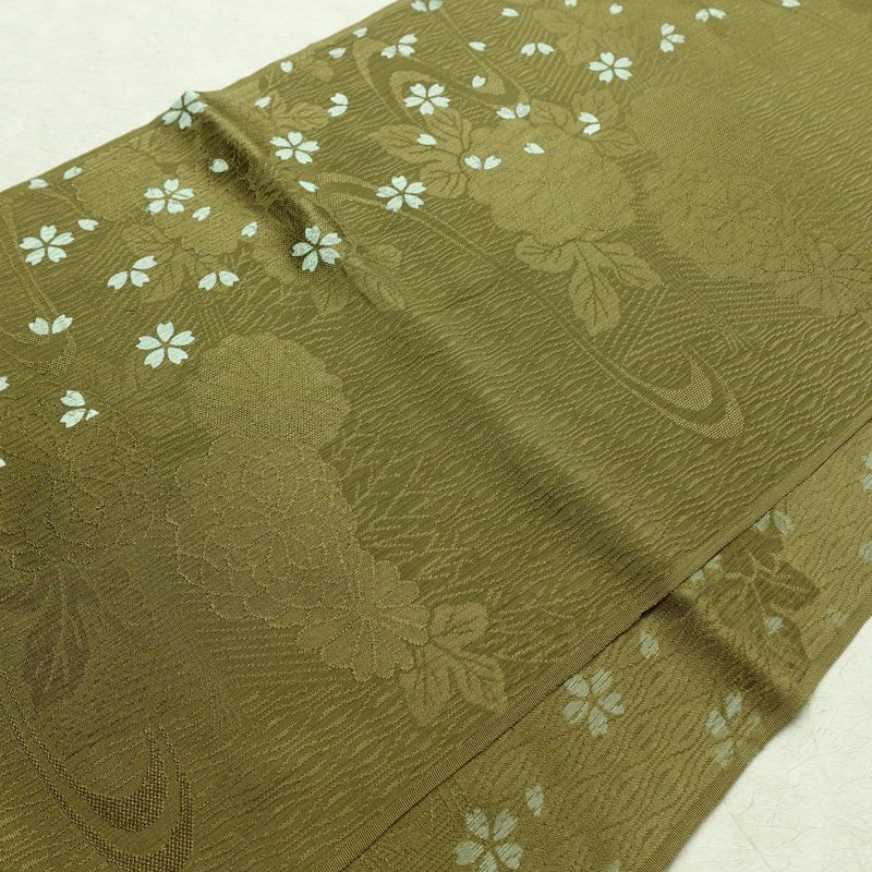 帯揚げ帯締めセット 美品 セット品 平組 正絹 花柄 フォーマル 菊 桜 和装小物 綸子 緑・うぐいす色_画像4