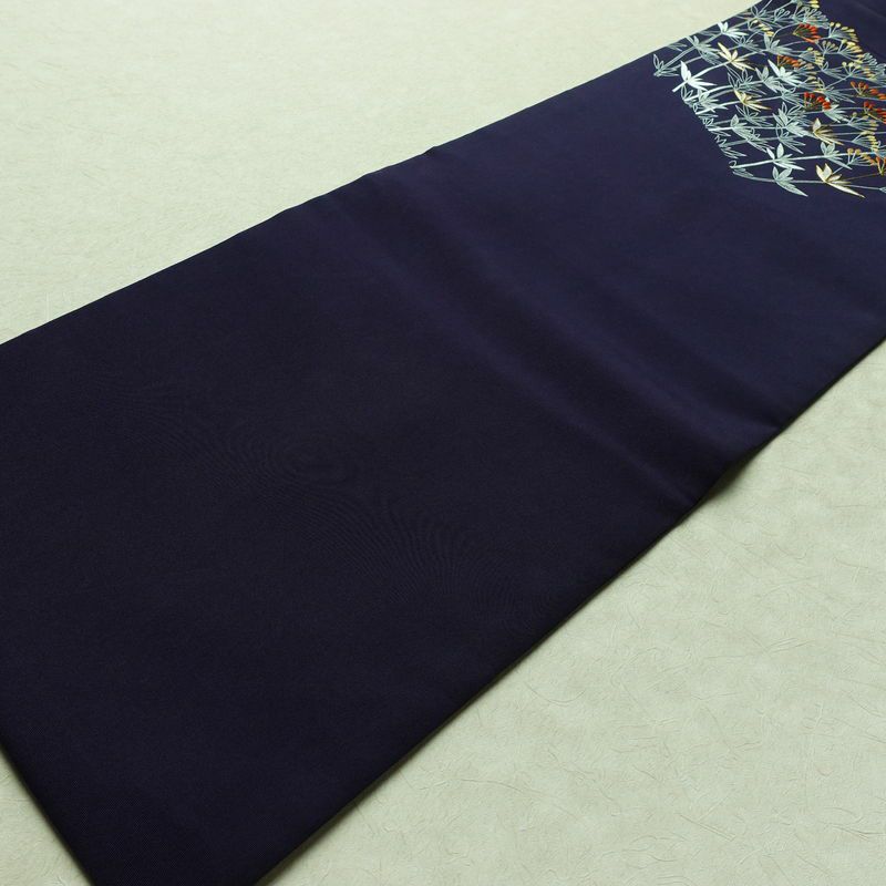 名古屋帯 太鼓柄 金駒刺繍 正絹 木の葉・植物柄 名古屋仕立て なごや帯 リサイクル帯 帯 刺繍 銀彩 紫・藤色_画像8