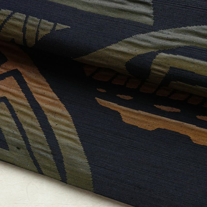 名古屋帯 六通柄 良品 ふくれ織 正絹 幾何学柄・抽象柄 通し仕立て なごや帯 リサイクル帯 帯 モダン 青・紺_画像7