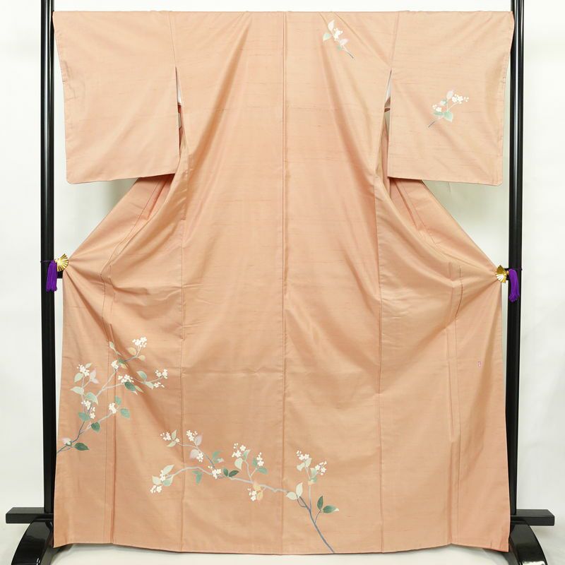 付け下げ 本加賀友禅 畠山登 美品 落款入り しつけ糸付き 正絹 木の葉・植物柄 袷仕立て 身丈168.5cm 裄丈68.5cm リサイクル着物 着物 付下 紬地 ピンクベージュ ピンク_画像1