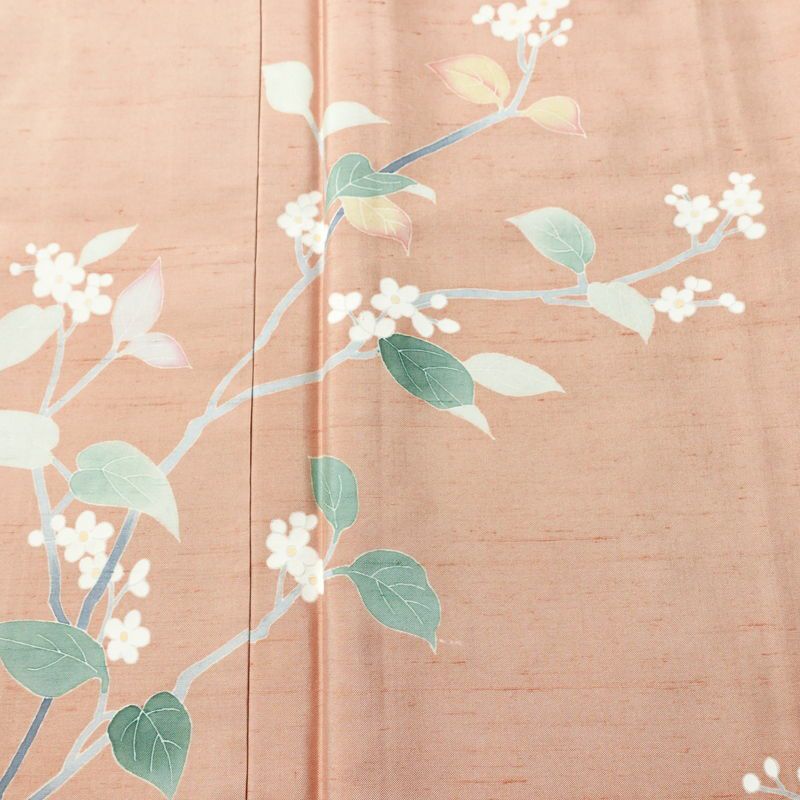 付け下げ 本加賀友禅 畠山登 美品 落款入り しつけ糸付き 正絹 木の葉・植物柄 袷仕立て 身丈168.5cm 裄丈68.5cm リサイクル着物 着物 付下 紬地 ピンクベージュ ピンク_画像6