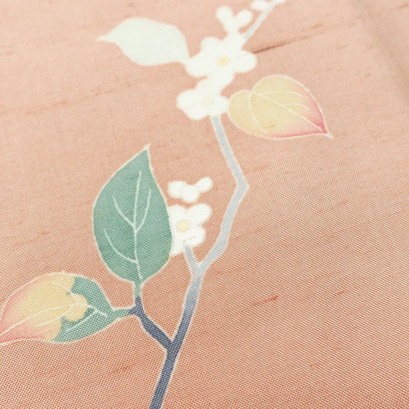 付け下げ 本加賀友禅 畠山登 美品 落款入り しつけ糸付き 正絹 木の葉・植物柄 袷仕立て 身丈168.5cm 裄丈68.5cm リサイクル着物 着物 付下 紬地 ピンクベージュ ピンク_画像16