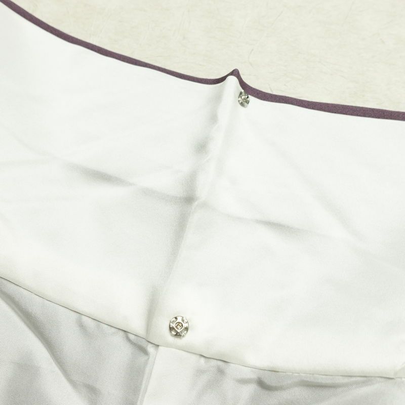 訪問着 良品 しつけ糸付き 縮緬 正絹 花柄 袷仕立て 身丈163.5cm 裄丈67.5cm リサイクル着物 着物 刺繍 卒業式 七五三 パーティー お宮参り フォーマル 洒落 紫・藤色_画像21