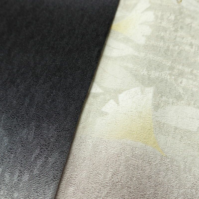 付け下げ 美品 しつけ糸付き 正絹 木の葉・植物柄 袷仕立て 身丈164cm 裄丈64.5cm リサイクル着物 着物 パーティー フォーマル モダン イチョウ 紅葉 黒_画像10