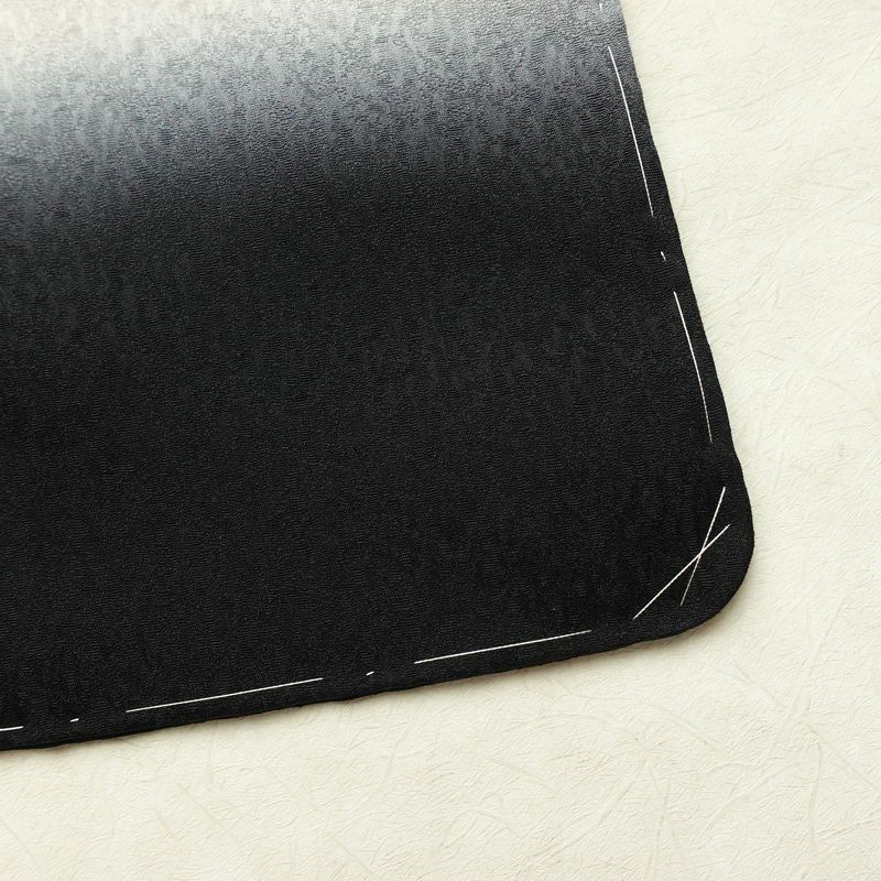 付け下げ 美品 しつけ糸付き 正絹 木の葉・植物柄 袷仕立て 身丈164cm 裄丈64.5cm リサイクル着物 着物 パーティー フォーマル モダン イチョウ 紅葉 黒_画像16