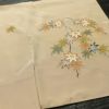 付け下げ 美品 しつけ糸付き 縮緬 正絹 木の葉・植物柄 袷仕立て 身丈157.5cm 裄丈67cm リサイクル着物 着物 刺繍 共八掛 金彩 七五三 フォーマル 紅葉 ベージュ_画像14