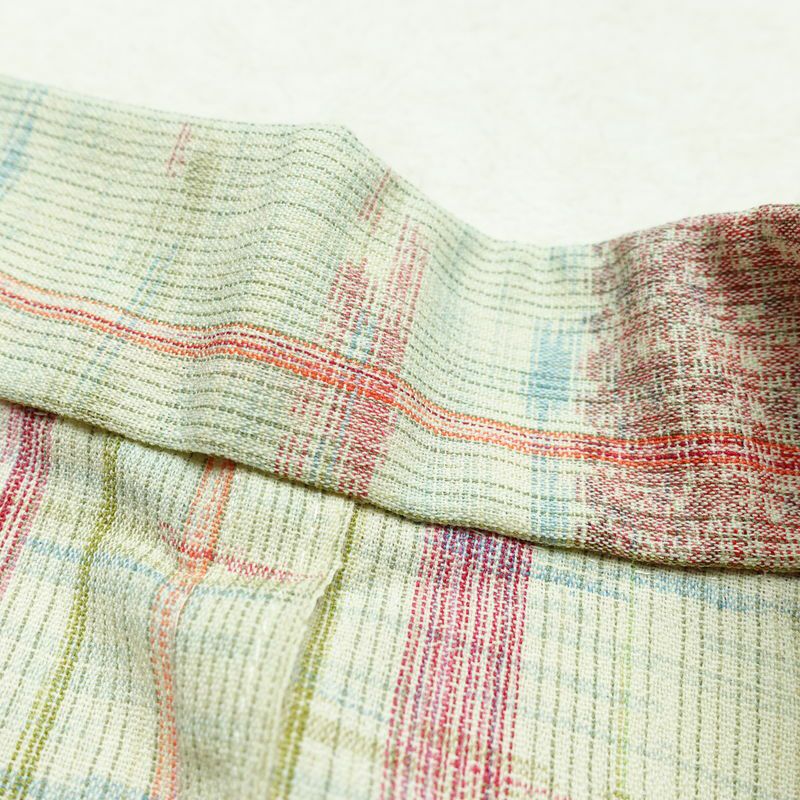 単衣 紬 バチ衿仕立て 正絹 幾何学柄・抽象柄 単衣仕立て 身丈155cm 裄丈63.5cm リサイクル着物 着物 緑・うぐいす色_画像20