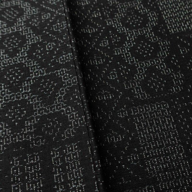 紬 美品 しつけ糸付き 正絹 古典柄 袷仕立て 身丈156.5cm 裄丈63cm リサイクル着物 着物 洒落 黒_画像11