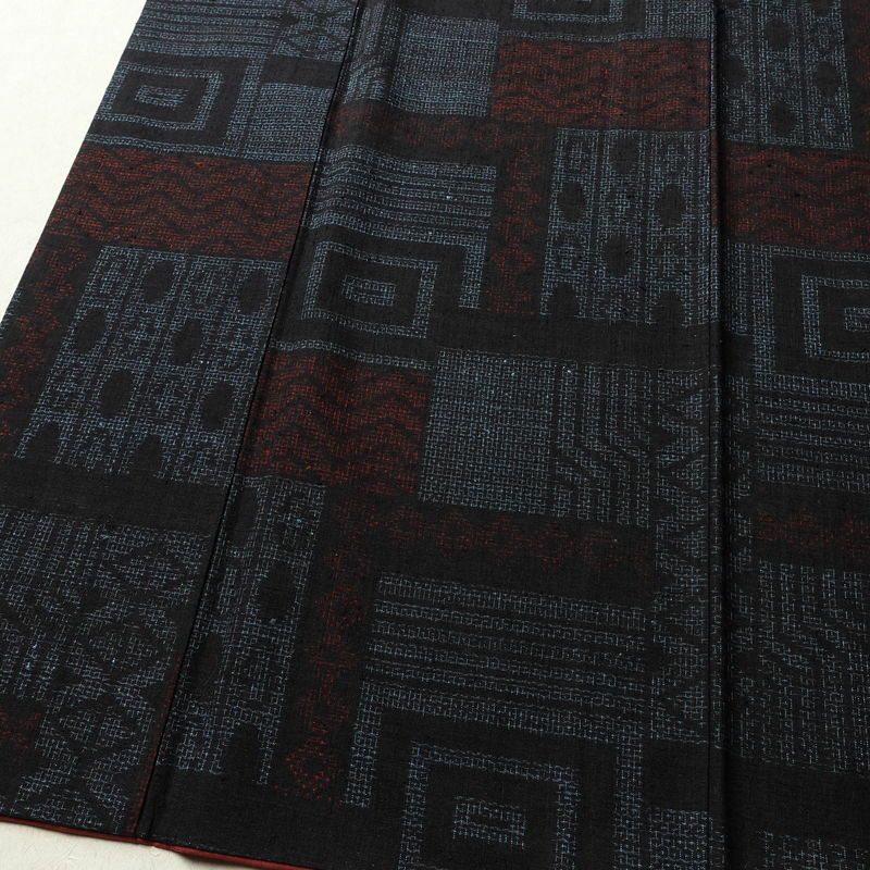 紬 正絹 幾何学柄・抽象柄 袷仕立て 身丈157.5cm 裄丈65cm リサイクル着物 着物 青・紺_画像4