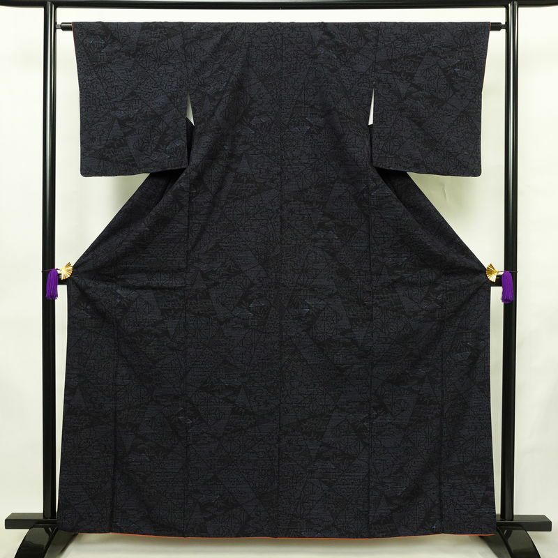 紬 良品 正絹 古典柄 袷仕立て 身丈162.5cm 裄丈63.5cm リサイクル着物 着物 青・紺_画像1