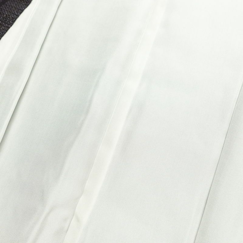 結城紬 紬 美品 証紙あり しつけ糸付き バチ衿仕立て 正絹 縞柄・線柄 袷仕立て 身丈156cm 裄丈63.5cm リサイクル着物 着物 紫・藤色_画像18