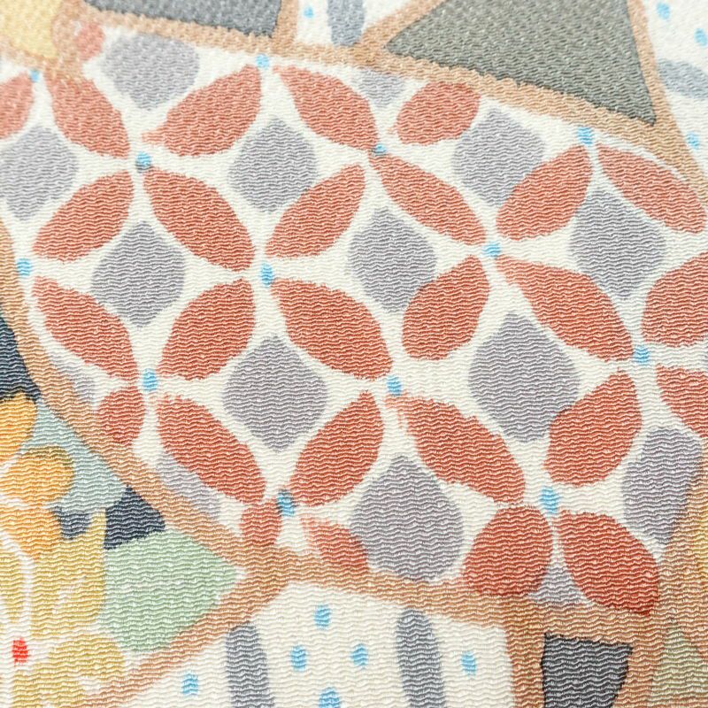 小紋 良品 縮緬 総柄 正絹 幾何学柄・抽象柄 袷仕立て 身丈164.5cm 裄丈67cm リサイクル着物 着物 多色使い_画像7